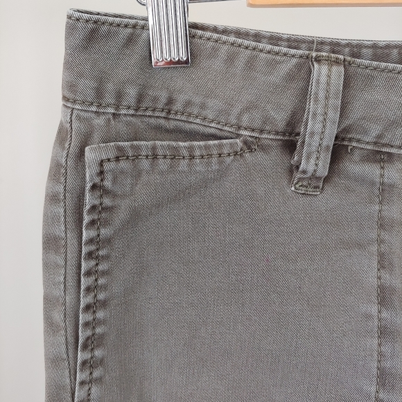 BCBG Max Azria Cargo Pants Size 27 Olive Colour - Picture 5 of 16